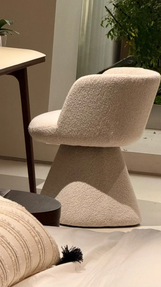 Upholstered chairs and furniture in a showroom